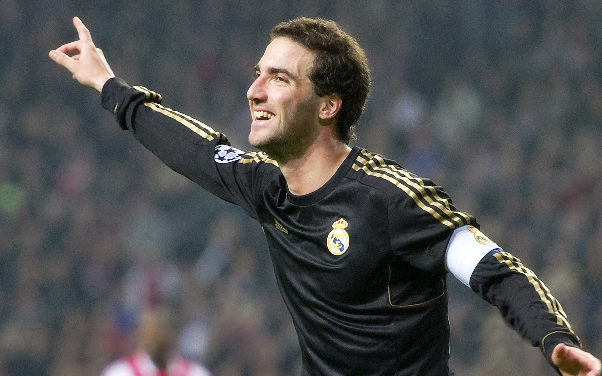 柏林赫塔在主场迎战强敌，全队备战状态良好，柏林赫塔主场在哪